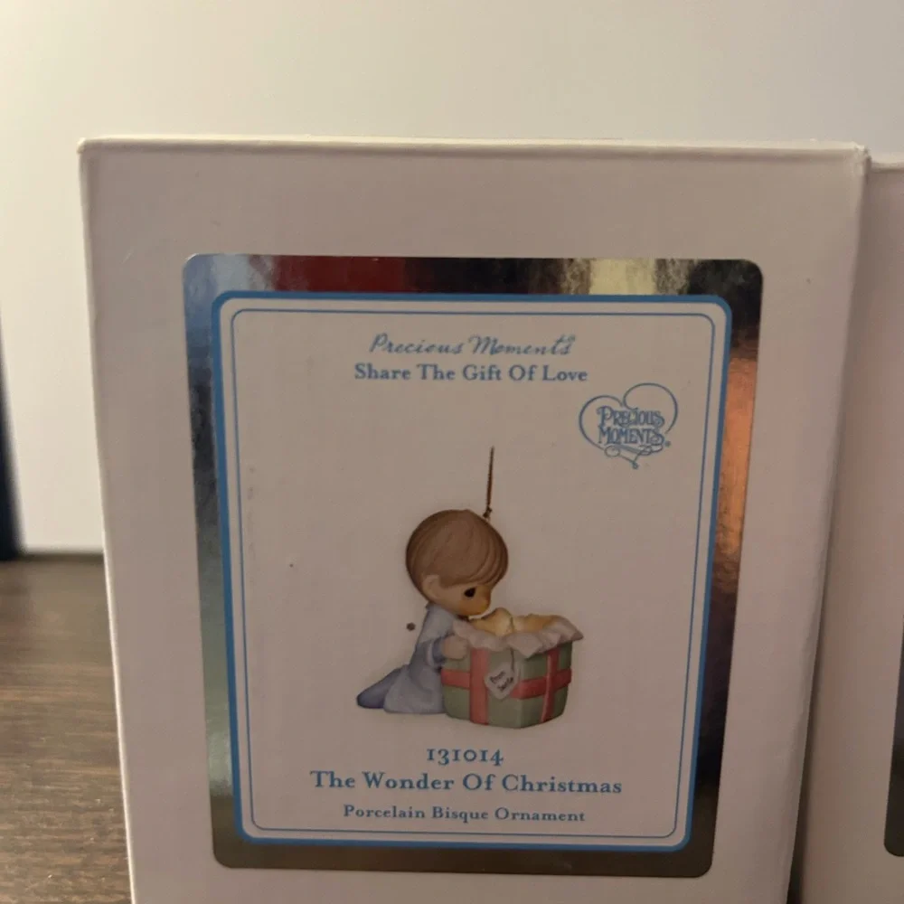 Precious Moments The Wonder of Christmas Ornaments set of 2 rare